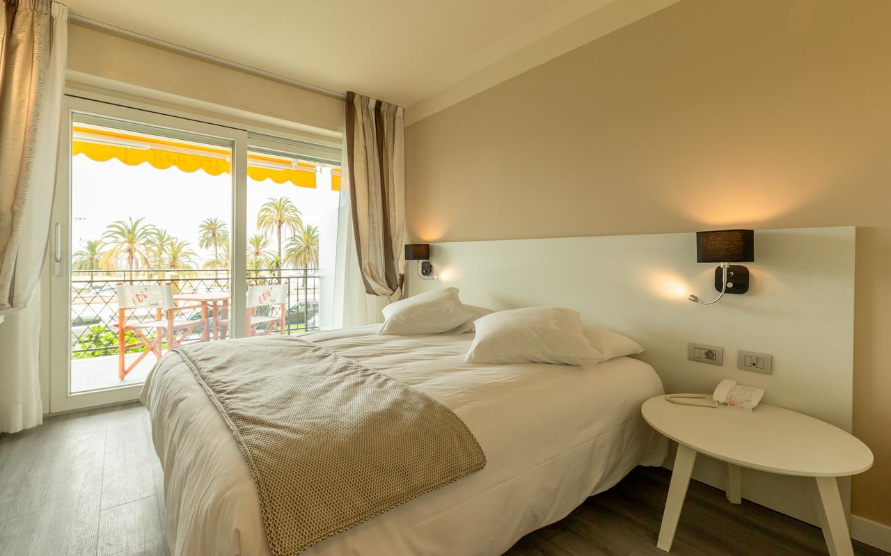 La Dolce Vita Hotel مينتون المظهر الخارجي الصورة